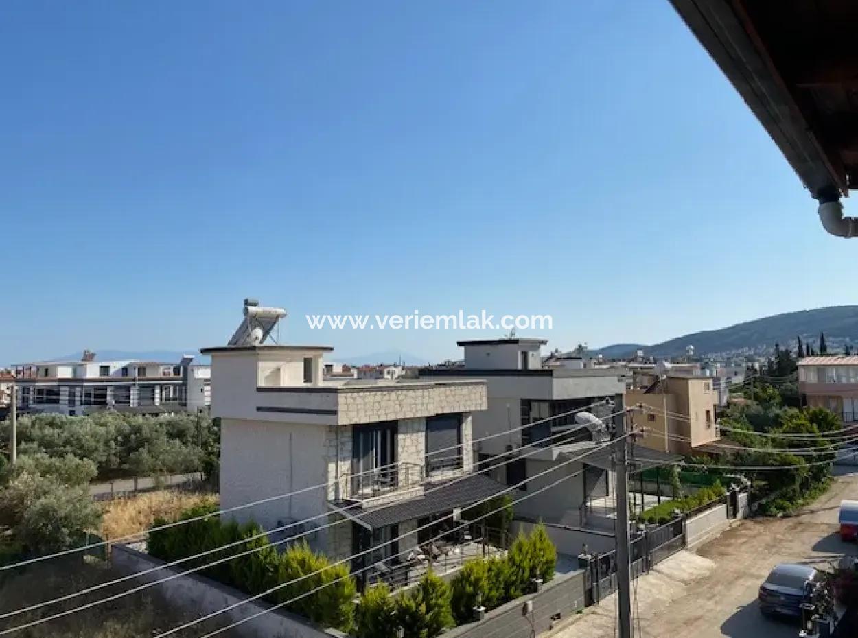 Seferihisar Doğanbeyde 3 1, Villa For Sale With Garden