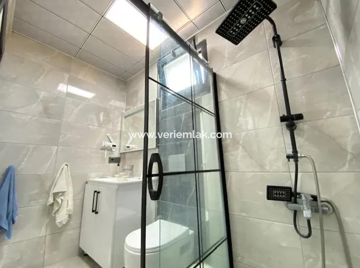 Seferihisar Doğanbeyde 3 1, Villa For Sale With Garden