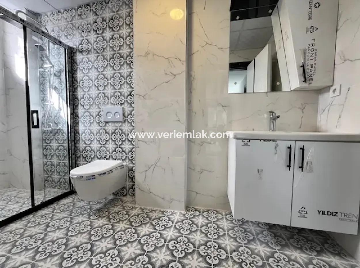 50M To The Sea In Akaca, Seferihisar 4 1, 180M2 Villa With Zero Pool For Sale