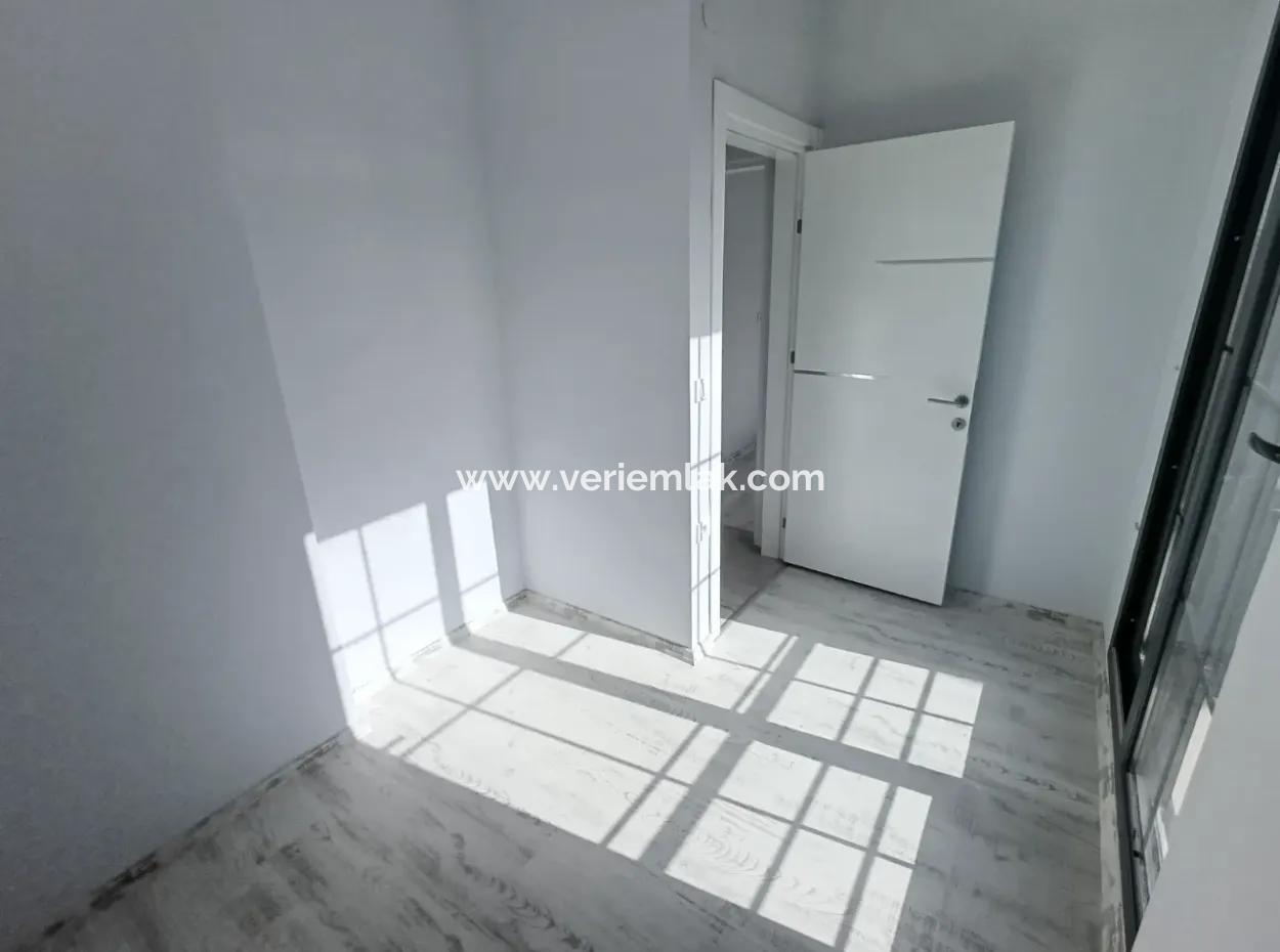 3 In 1, Zero Bargain Detached Villa In Elmastaş, Seferihisar