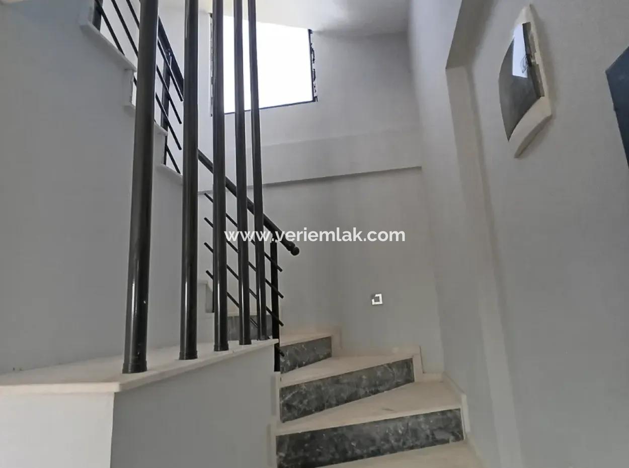 3 In 1, Zero Bargain Detached Villa In Elmastaş, Seferihisar