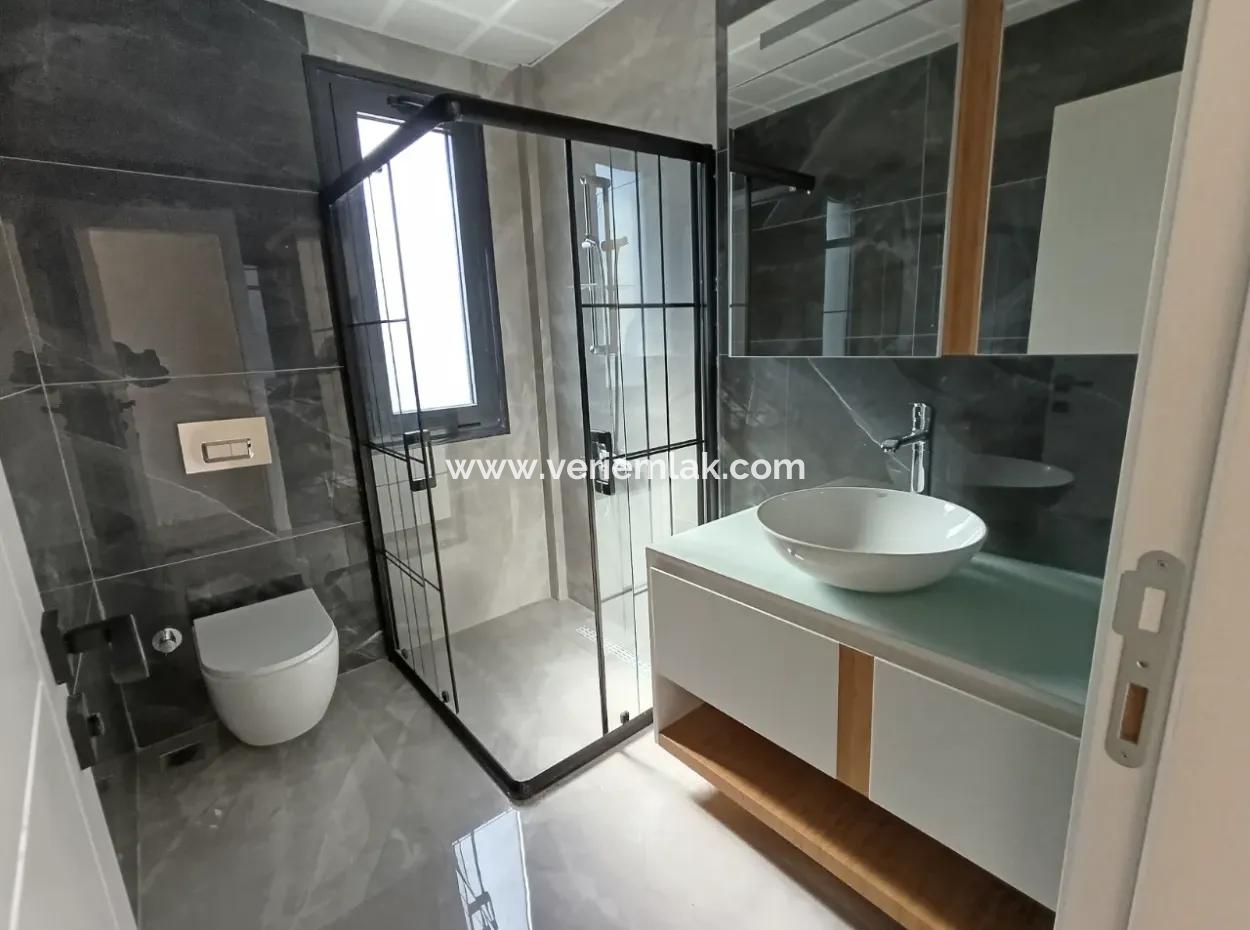 4 1, 180M2 Brand New Villa In A Site In Seferihisar Gözsüzler