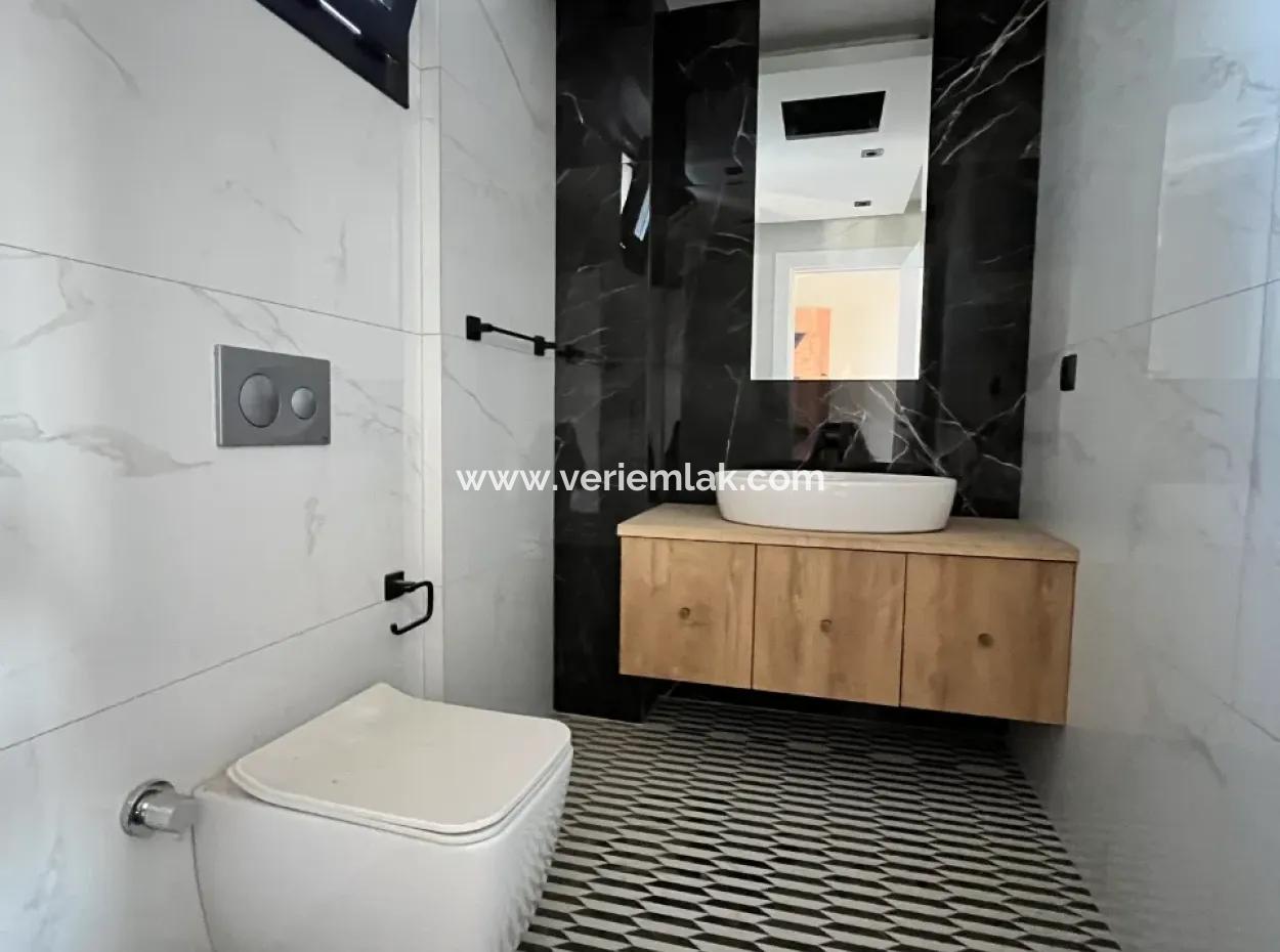 Unique Luxury Villas In Seferihisar's Most Prestigious Project!