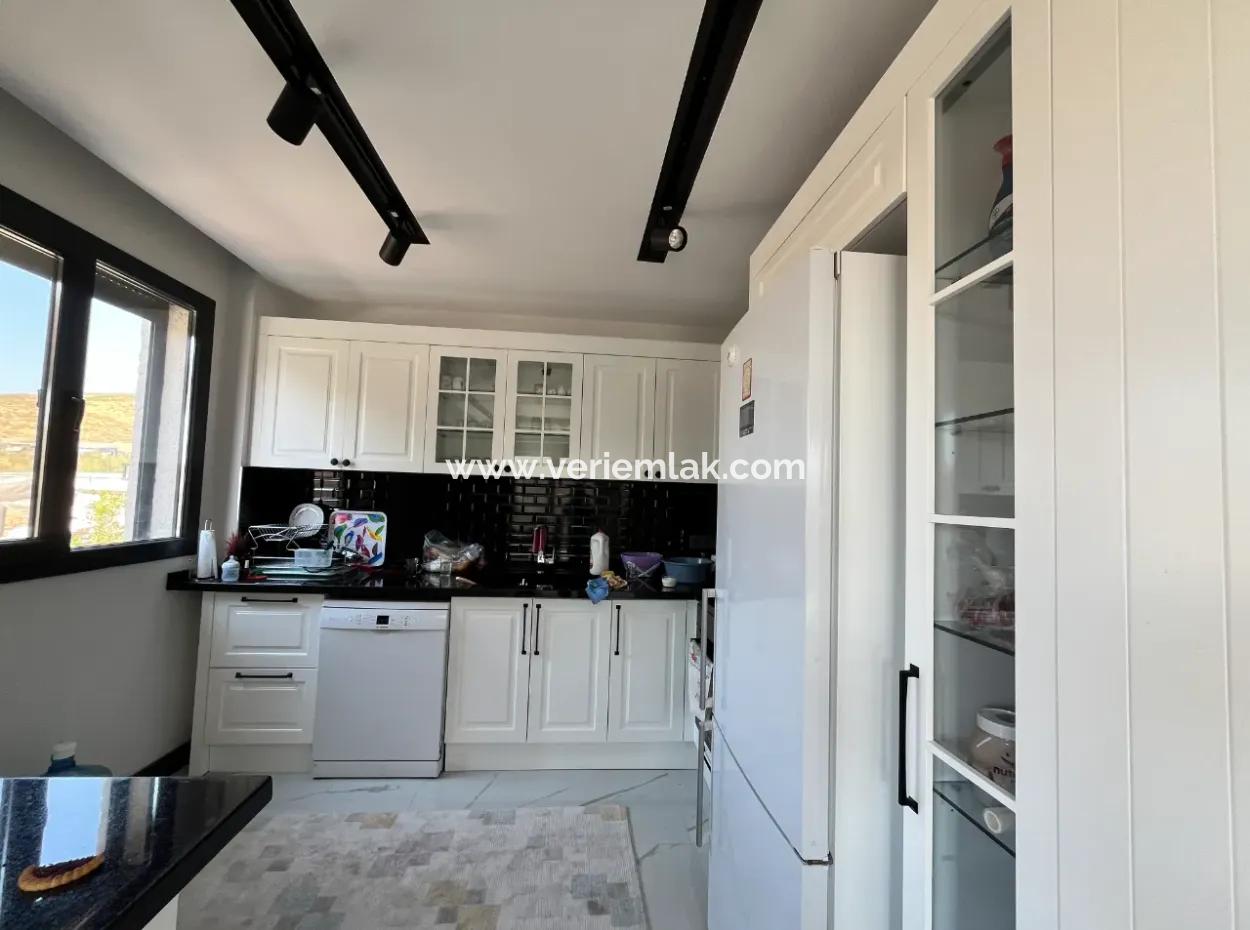 Unique Rental Villa In Seferihisar Çolak İbrahim Bey District!