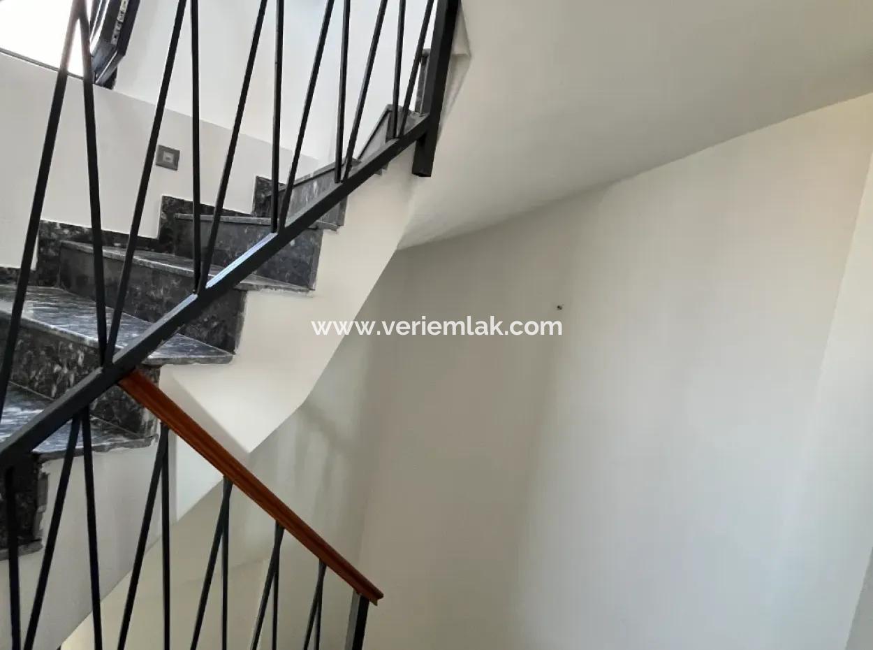 Unique Rental Villa In Seferihisar Çolak İbrahim Bey District!