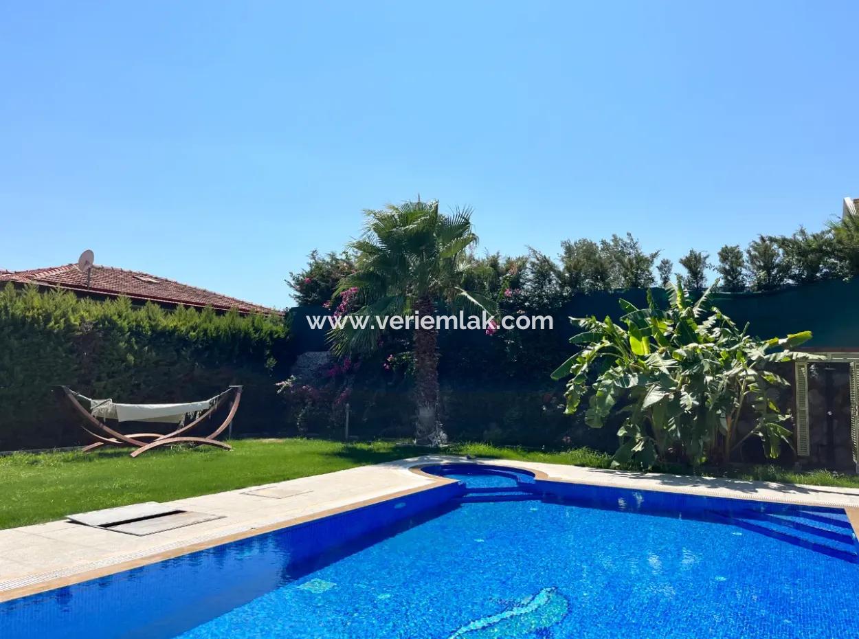 Detached Mansion/Villa For Sale In Yesilkent Apartments