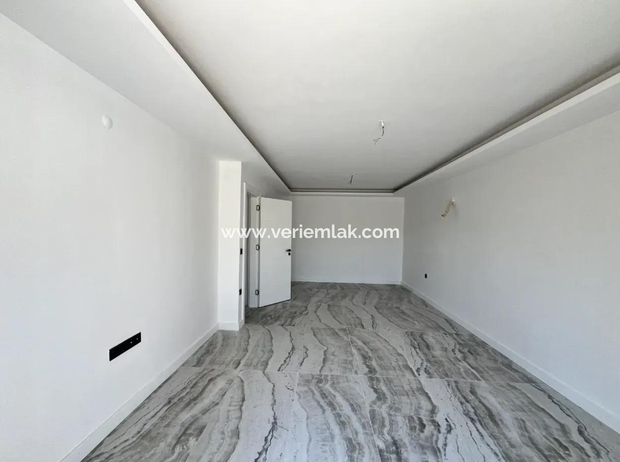 Luxury Villa In Seferihisar Haritacılar - Close To The Sea, Architectural Wonder