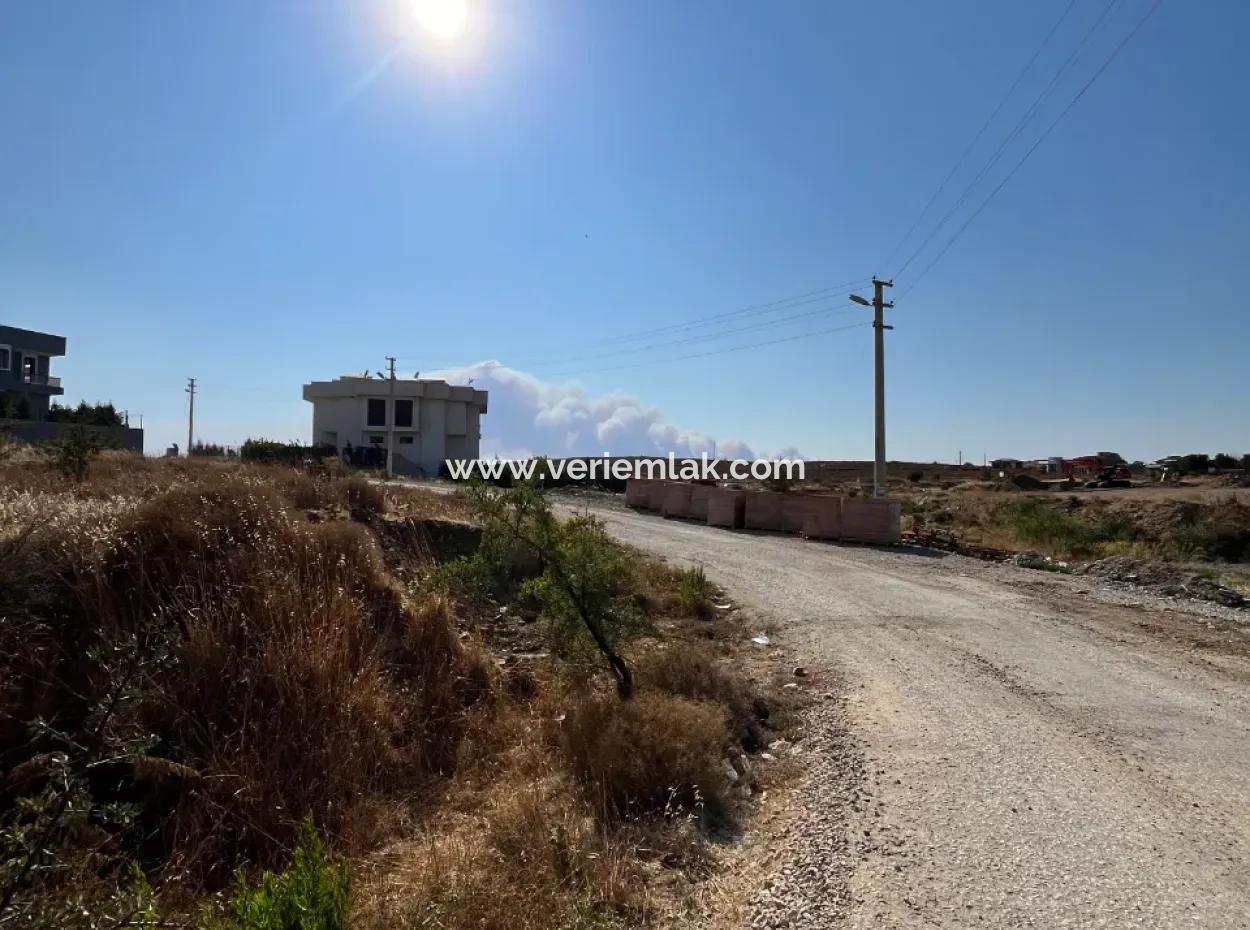 Corner Parcel Land For Sale In Seferihisar Akarca, Within Walking Distance Of The Blue Flag Beach!