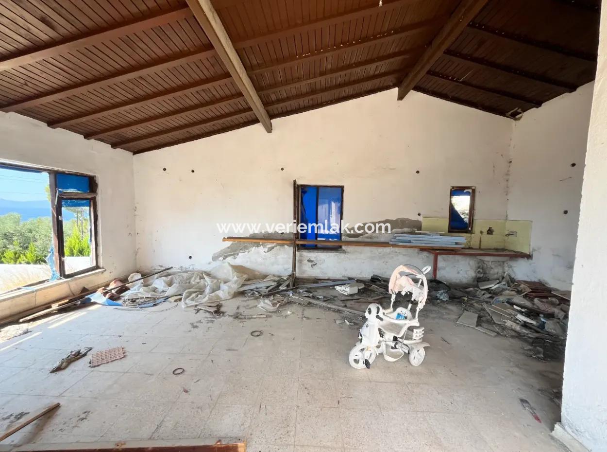 Ready For Renovation! Private Cottage For Sale In Dogankent Complex 