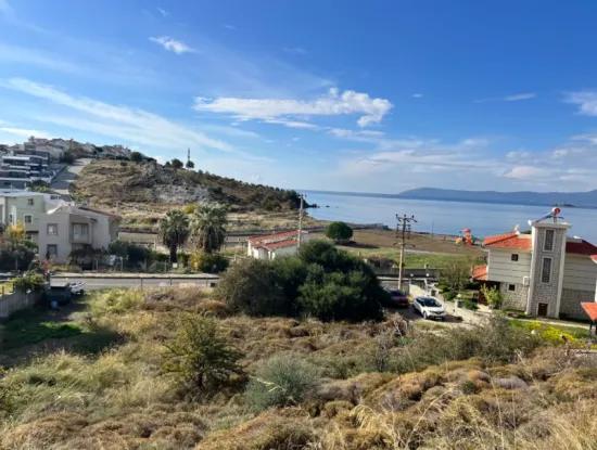 Unique Land Zoned 1320 M² On Main Street In Seferihisar Akarca, 117 M From The Sea!