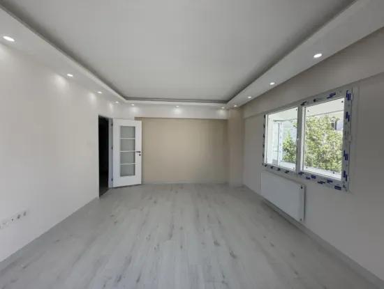 Centrally Located, Fully Renovated, Spacious And Comfortable 3 1 Apartment In Seferihisar Camikebir Neighborhood