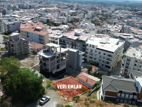 Zoned Land For Sale 300M2 Near Seferihisar State Hospital