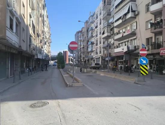 Attractive Shop For Sale For Investment – İzmir Konak / Kahramanlar / Akıncılar Street Above