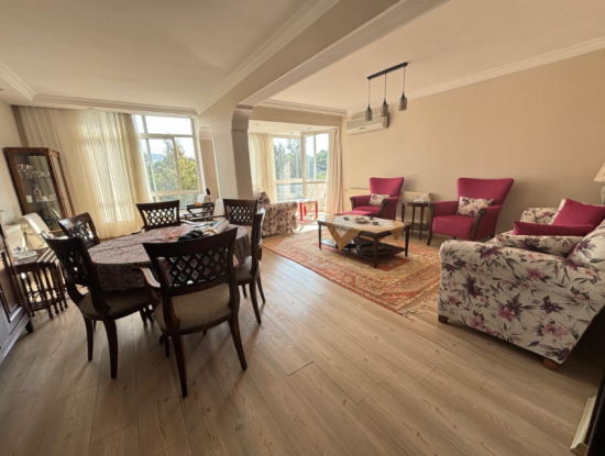 5Th Floor With Alsancak Fair Front 4 1 Furnished Flat For Rent With Natural Gas!