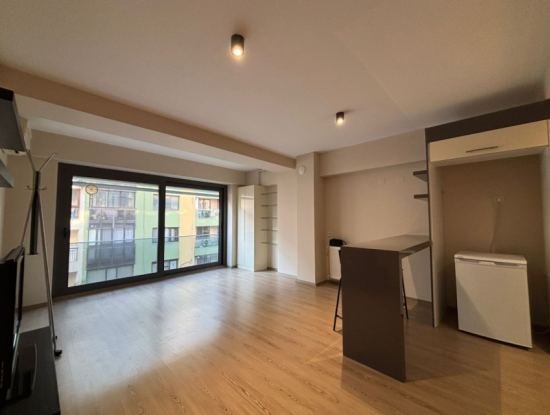 1 1 Flat For Rent Near Dünya Eye Hospital In Alsancak New Building!