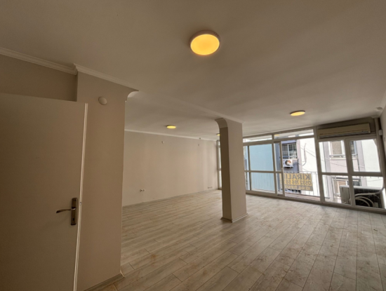 1 1 4Th Floor Flat For Rent On Alsancak Talatpaşa Boulevard!