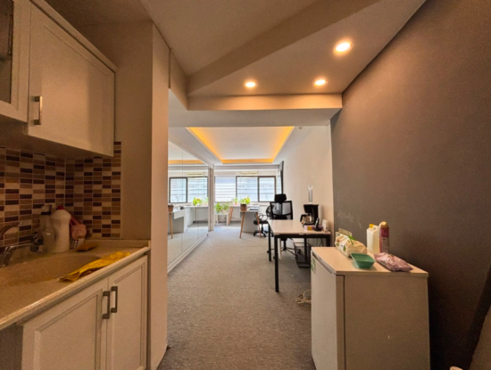 1 1 Well-Maintained Workplace For Rent With Parking Lot In Alsancak Cyprus Martyrs