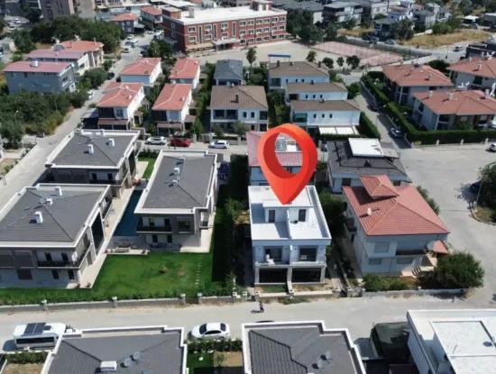 Private Villa For Sale In The Villas Area In The City Center Of Seferihisar