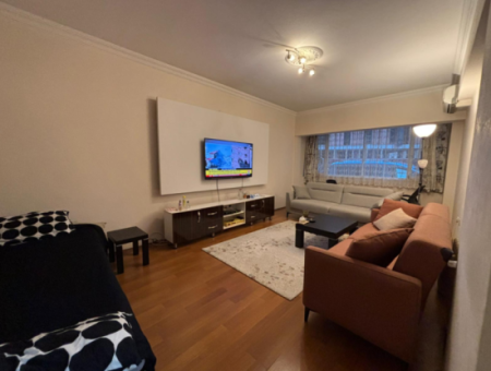 Opportunity Apartment For Sale On Mahmut Esat Street Near Alsancak Talatpaşa!