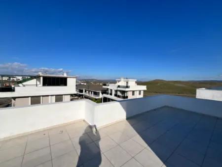 A Life Beyond Your Dreams In Akarca!