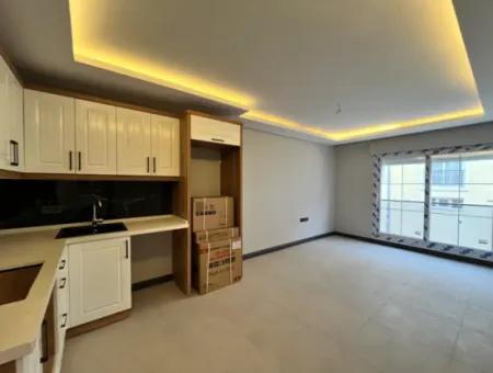 1 1 Apartment In The Center Of Seferihisar!