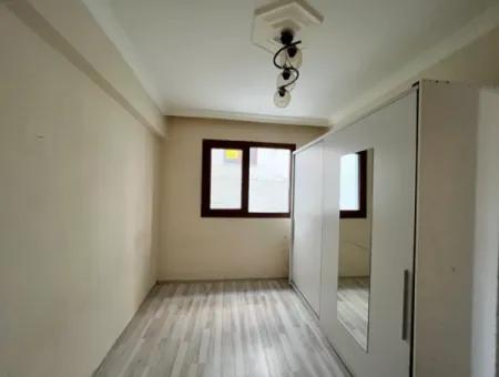 Investment Opportunity In The Center Of Seferihisar: 2 1 Apartments For Sale!