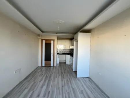 Investment Opportunity In The Center Of Seferihisar: 2 1 Apartments For Sale!