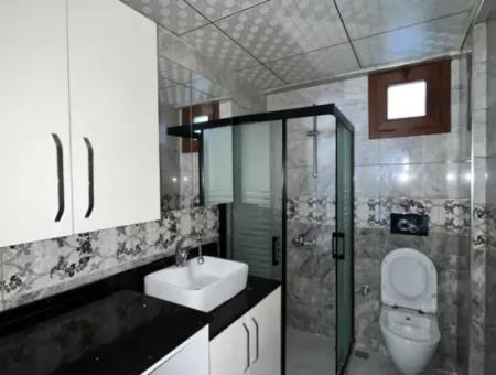 Investment Opportunity In The Center Of Seferihisar: 2 1 Apartments For Sale!