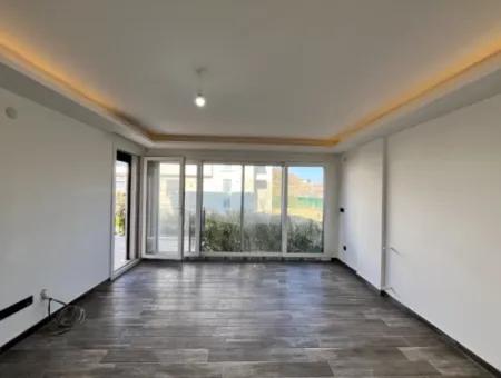 Detached 4 1 Villa For Sale In A Boutique Site In Akarca Orşal Bay