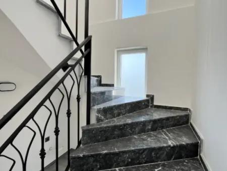 Detached 4 1 Villa For Sale In A Boutique Site In Akarca Orşal Bay