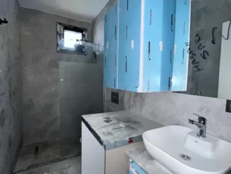 Apartments For Sale In The Most Popular Neighborhood Of Seferihisar Offering Investment And Comfort Together!