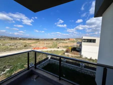 4 Bedrooms 1 Living Room Brand New Villa For Sale With Large Garden In Seferhisar Akarca