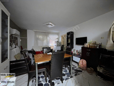Alsancak – Mahmut Esat Vicinity 1 1 Opportunity Apartment For Sale!