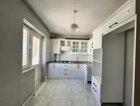 Large And Spacious 3 1 Apartment On Seferihisar Izmir Street