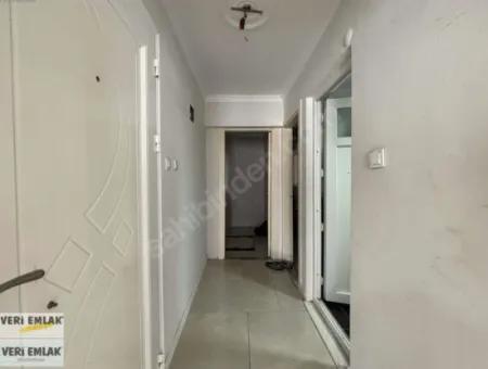 Alsancak Zeynel Ergin Sokak 2 1 Renovation Suitable Apartment For Sale