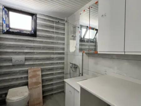 2 1 Zero Apartment With Garden Use, Large Terrace On Seferihisar Mosque Neighborhood, Gözsüzler Caddesi