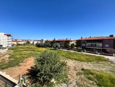 2 1 Apartment For Rent In Camiikebir Neighborhood With Large Balcony