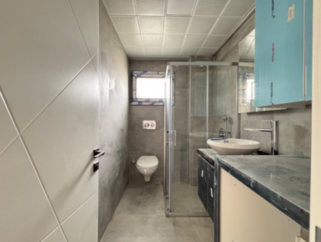 2 1 Apartment With Large Balcony For Sale Near The Main Street In Seferihisar Camikebir Neighborhood