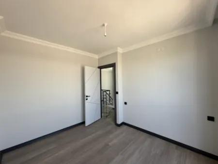 Villa For Sale In Camiikebir Neighborhood With Detached Entrance, Large Garden, Luxury Architecture
