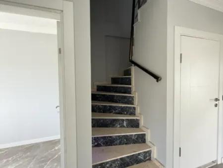 Luxury Villa Within Walking Distance Of The Sea, Large Garden, Sea View In Seferihisar Akarca!