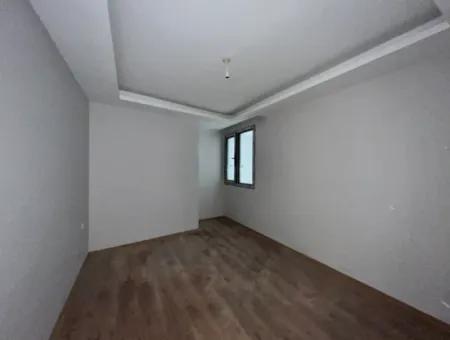 Brand New 3 1 Apartment In New Building In Seferihisar Çolakibrahimbey Neighborhood