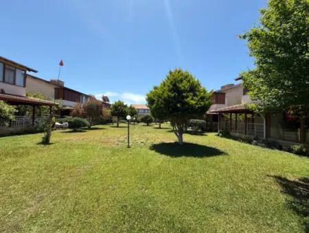 Private Villa With Large Garden In Akarca, Within Walking Distance Of The Sea!