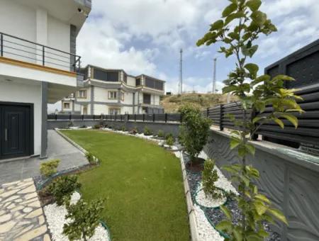 Zero Villa At The Summit In Seferihisar Akarca, Dominating The View And Peace