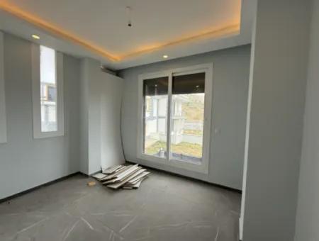 Zero Villa At The Summit In Seferihisar Akarca, Dominating The View And Peace