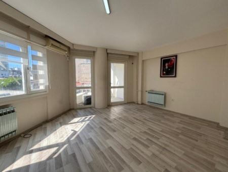 Secretariat Opportunity Workplace For Rent In Alsancak Cyprus Martyrs