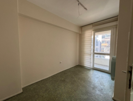 Secretariat Opportunity Workplace For Rent In Alsancak Cyprus Martyrs