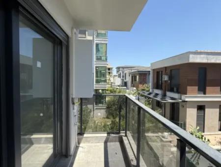 1 1 Apartment In Karakayalar, Brand New, Ready For Occupancy, Suitable For Credit – Walking Distance To Luvi Bazaar