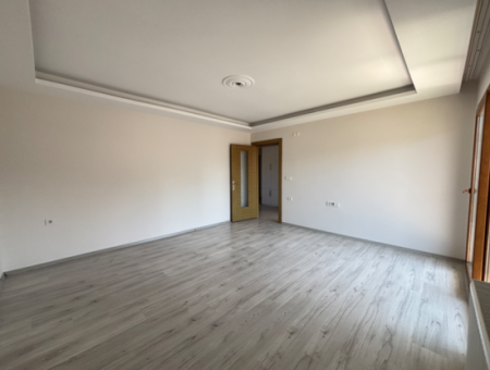 3 1 Apartment For Rent In Seferihisar Camikebir Neighborhood Combi Natural Gas Indoor Kitchen