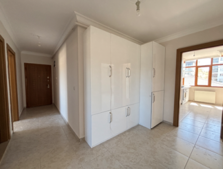 3 1 Apartment For Rent In Seferihisar Camikebir Neighborhood Combi Natural Gas Indoor Kitchen