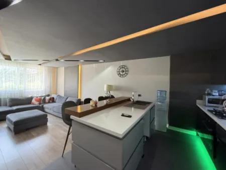Specially Designed, Spacious And Comfortable 1 1 Apartment In Çolak İbrahim Neighborhood, Developing Region Of Seferihisar